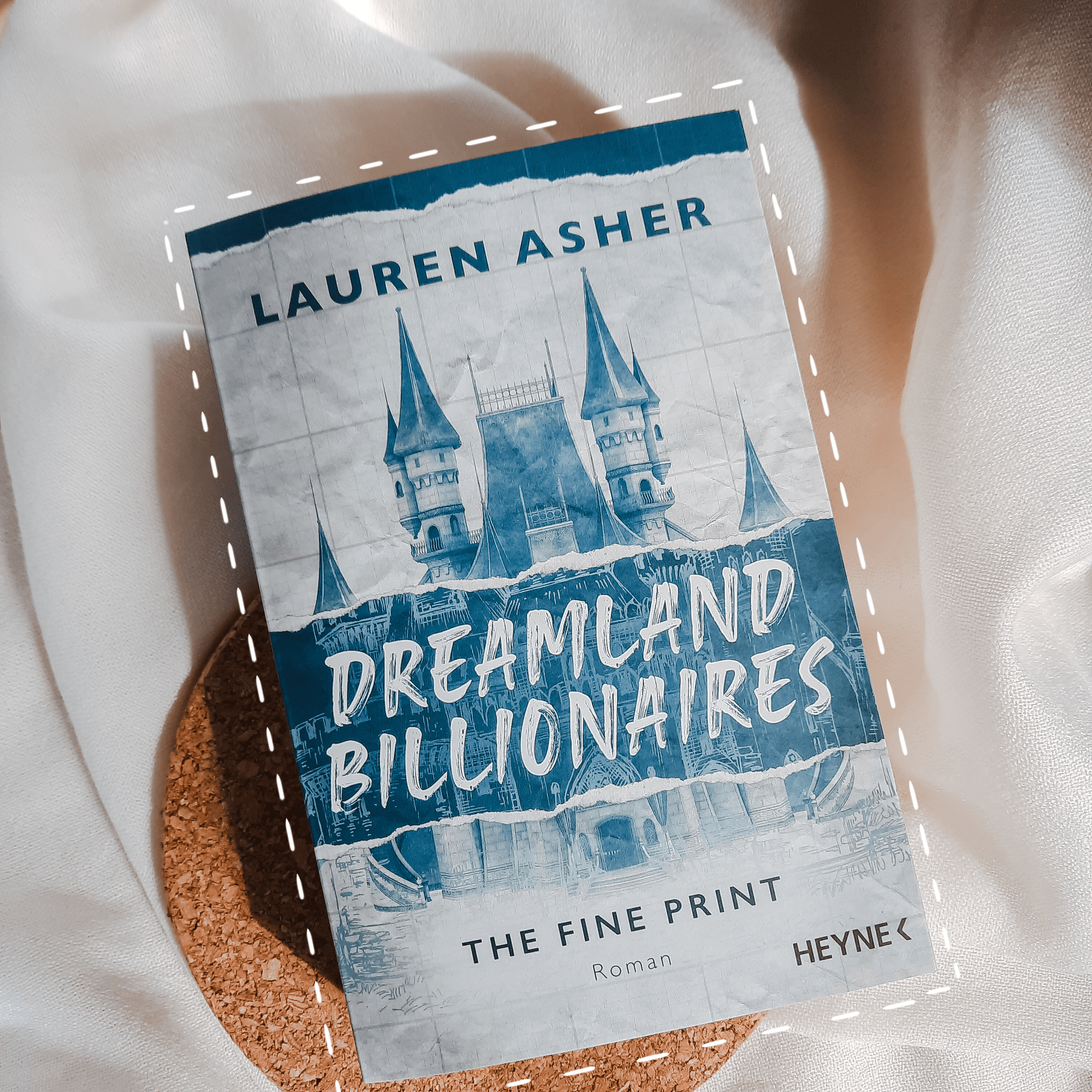 The Fine Print (Dreamland Billionaires #1) – Lauren Asher